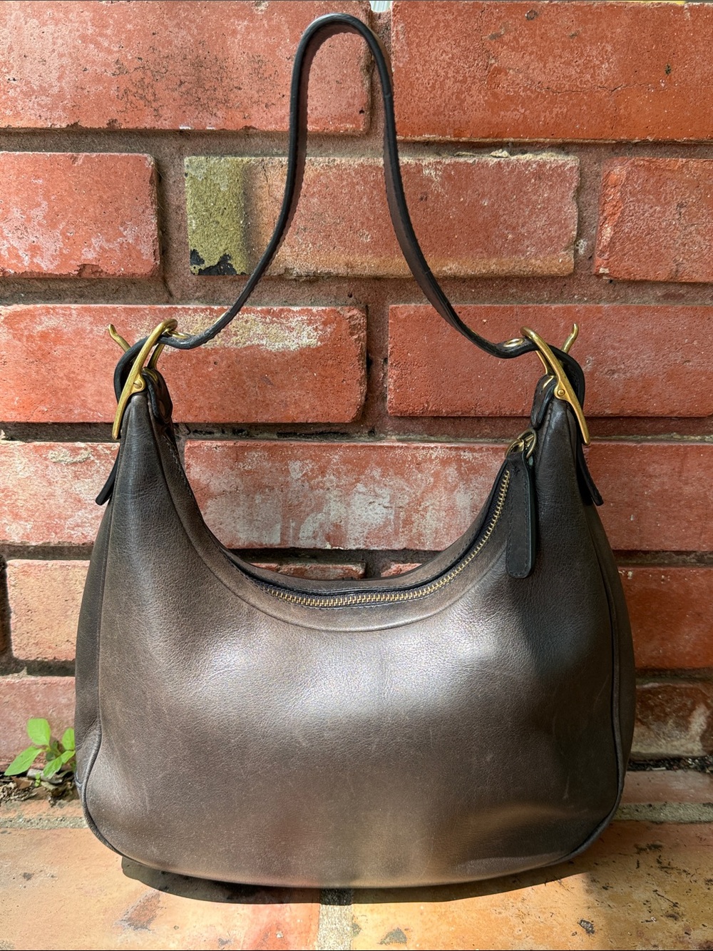 COACH #9342 Zoe Hobo Leather Legacy West Crescent Shoulder Bag (no hang tag)